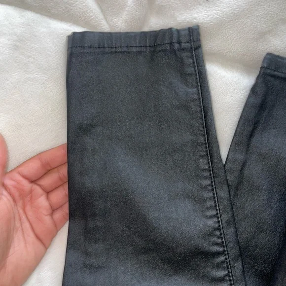 black coated faux leather pants - Picture 5 of 7